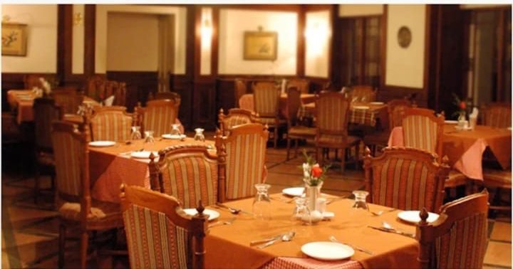 Restaurant dining tables